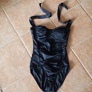 Black 1 pc swim